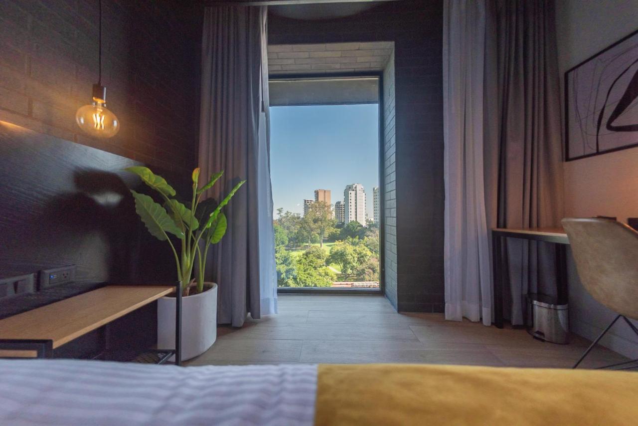 Fulton Business Luxury Hotel グアダラハラ エクステリア 写真