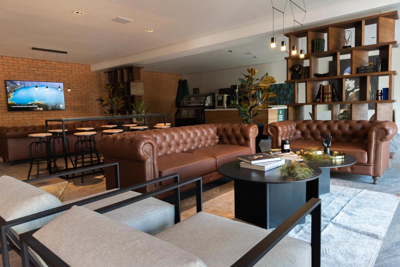 Fulton Business Luxury Hotel グアダラハラ エクステリア 写真