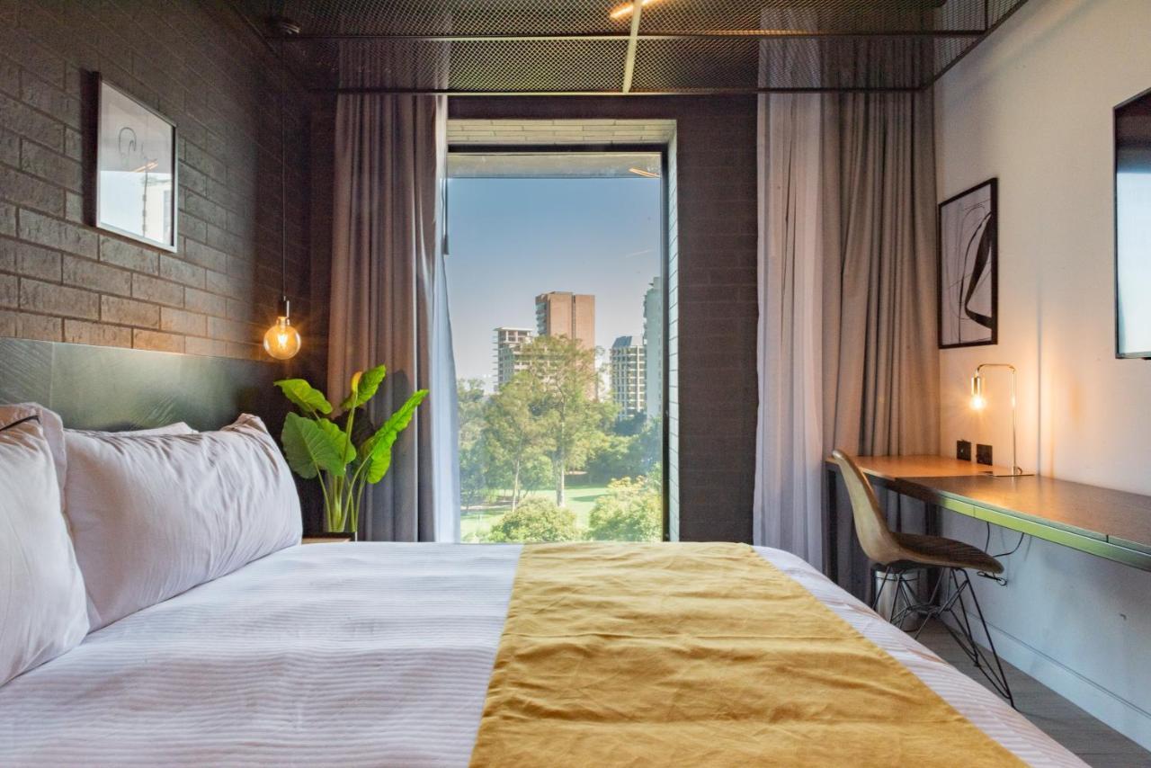 Fulton Business Luxury Hotel グアダラハラ エクステリア 写真