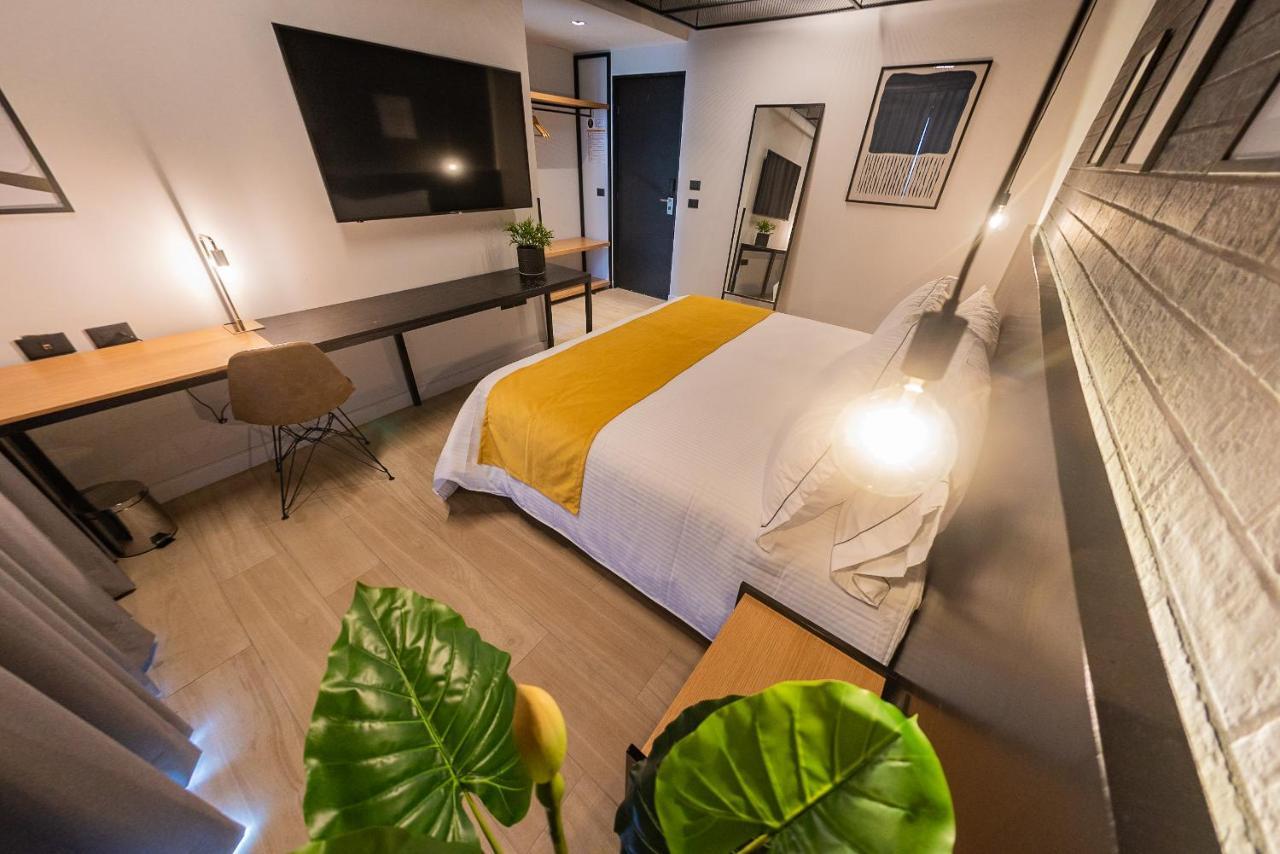 Fulton Business Luxury Hotel グアダラハラ エクステリア 写真