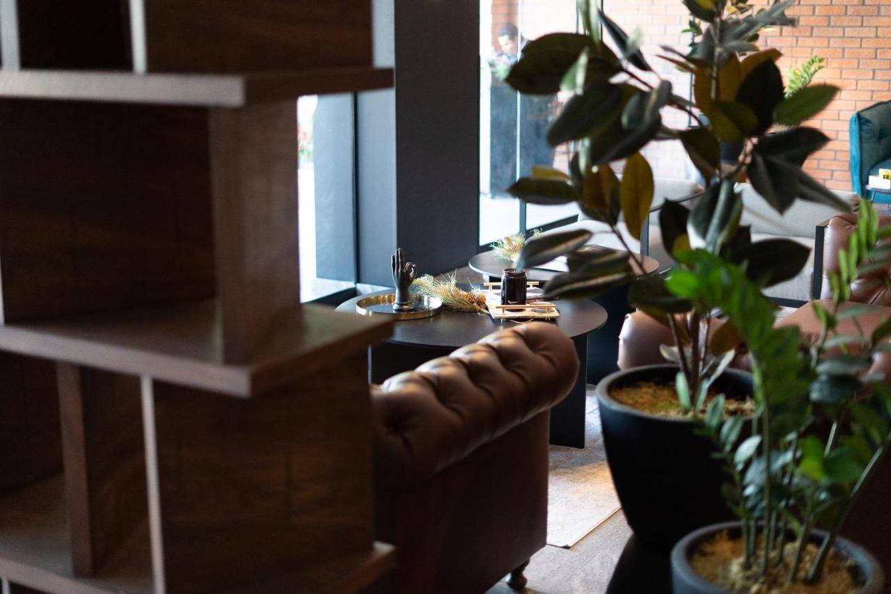 Fulton Business Luxury Hotel グアダラハラ エクステリア 写真